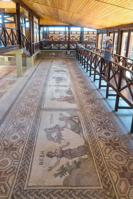 Paphos: Private Walking Tour with a Local Guide - Returning to the Archaeological Park for Final Insights