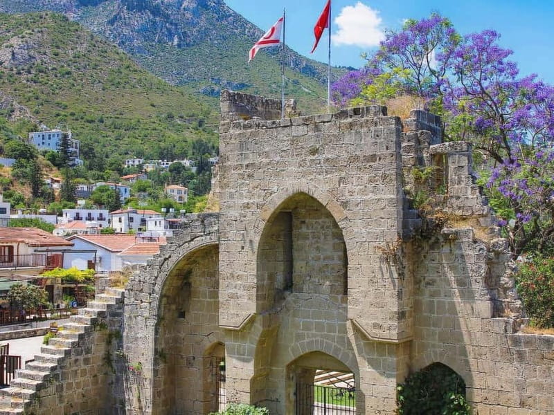 Paphos: Tour Kyrenia - St. Hilarion and Bellapais Abbey - The Logistics of the Tour: Pick-up and Transport