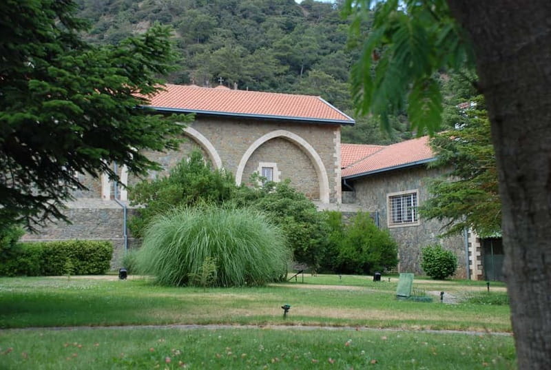 Paphos: Troodos-Kykkos Land Rover Treasure Jeep Safari - Highlights from the Guides and Reviews