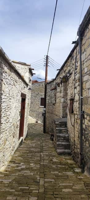 Paphos: Troodos Mountains Villages Tour with Wine Tasting - Practical Details and Tour Logistics