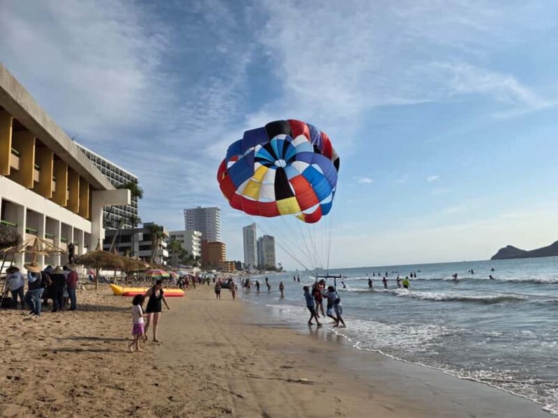Parachute adventure in Mazatlan - Key Points