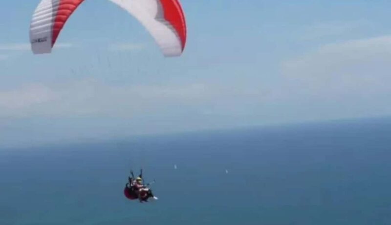 Paragliding adventure in Santa Pola or Agost from Alicante in a private van - Key Points