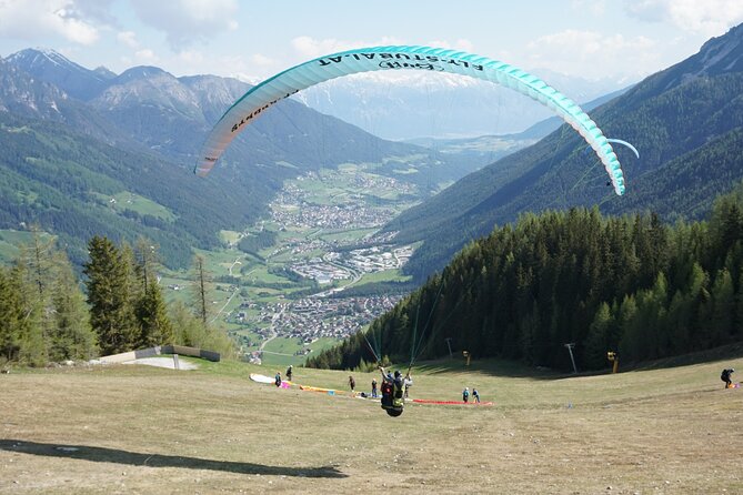 Paragliding experience in Fulpmes in the Stubai Valley - Weather and Cancellation Policies