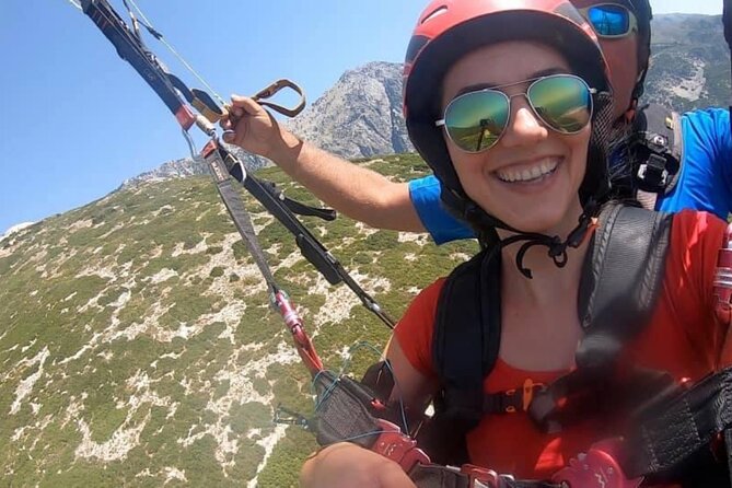 Paragliding Fly Tandem Vlora - Private Experience Ensures a Personalized Flight