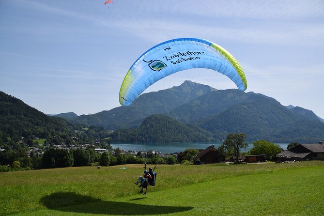 Paragliding tandem flight in St. Gilgen on Lake Wolfgang - Stunning paragliding adventure in St. Gilgen on Lake Wolfgang for $231