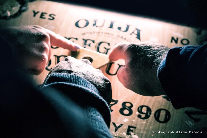 Paranormal ActivityTour in Old London - The Paranormal Investigation Experience