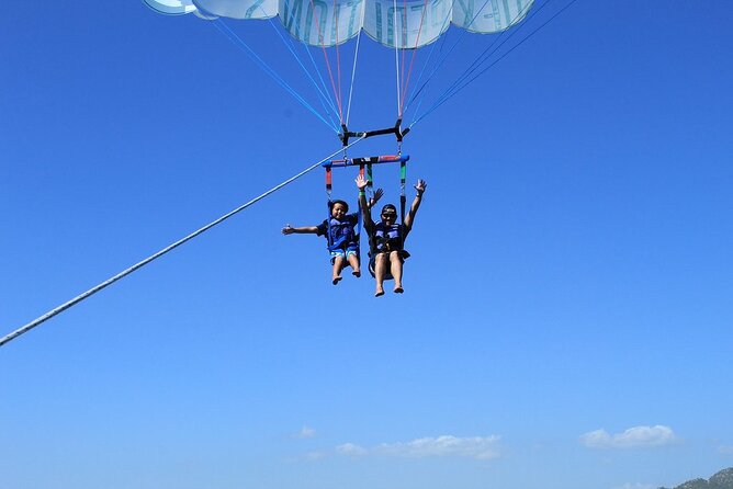 Parasailing Adventure in Los Cabos! Single - Soar Over Los Cabos with a 10-Minute Parasailing Flight for $101