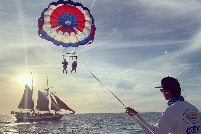 Parasailing in Key West at Smathers Beach - How This Tour Compares to Other Water Activities