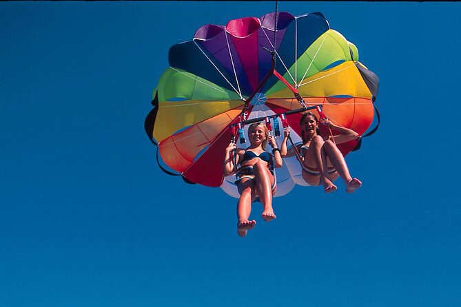Parasailing In Malta - Parasailing in Malta: Soar 200 Meters above the Beautiful Seas