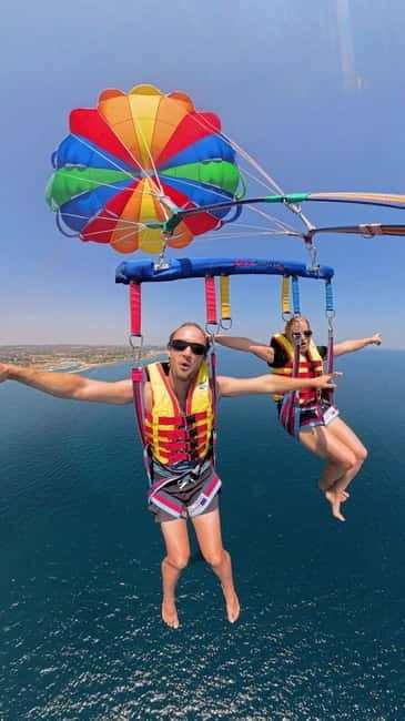 Parasailing in Polignano: A parachute adventure - The Thrill of Parasailing at 60 Meters