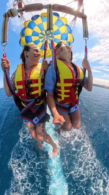 Parasailing in Polignano: A parachute adventure - Safety and Comfort During the Flight