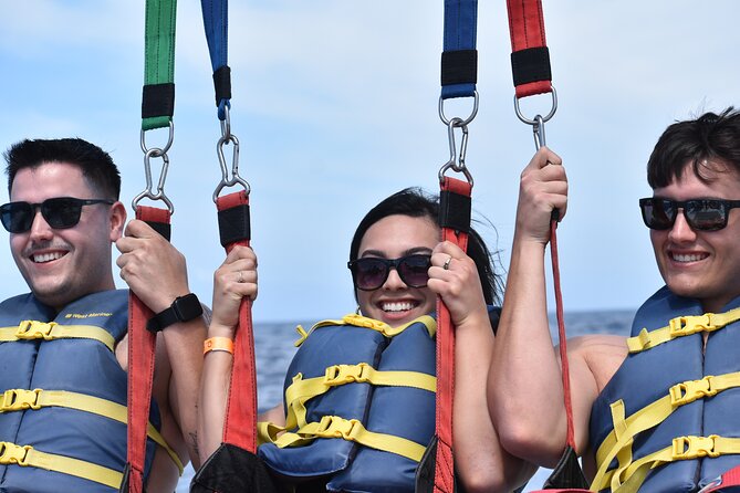 Parasailing in Waikiki Hawaii - The Highlights: Views, Landmarks, and Extra Fun