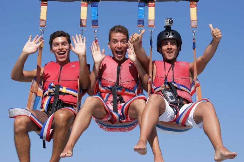 Parasailing Vilamoura - The Experience for Different Types of Visitors
