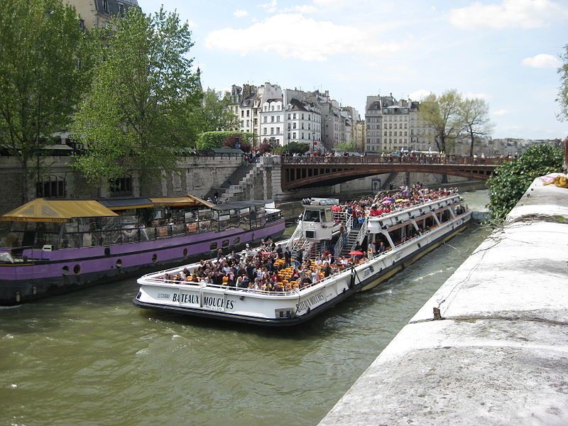 Paris: 1.5-Hour Segway Tour with River Cruise Ticket - Riding the Segway: What to Expect