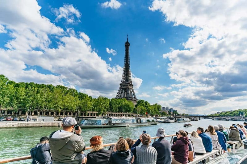 Paris: 1-Hour Seine Cruise departing from the Eiffel Tower - Easy Access and Convenient Meeting Point at the Eiffel Tower