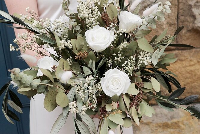 Paris 1e: 3 Hour Wedding Bouquet Private Workshop - The Instructor: Personalized Attention in an Intimate Setting