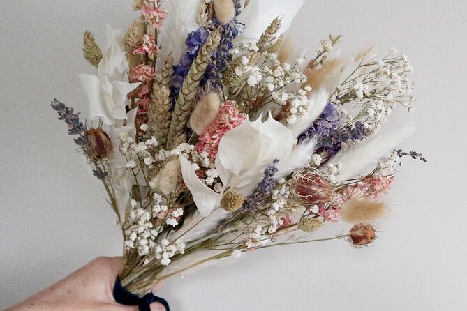 Paris 1e: 3 Hour Wedding Bouquet Private Workshop - Snacks, Drinks, and Photos: Enhancing the Experience