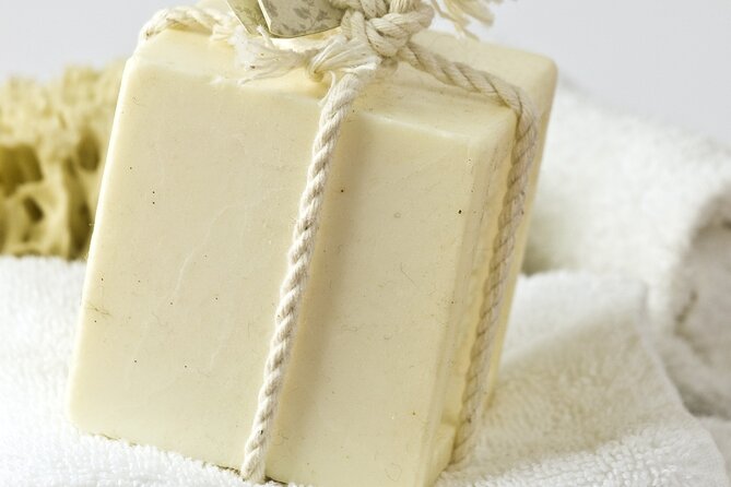 Paris 1e: Soap Making Workshop (Cold process soap making) - Discover the Art of Cold Process Soap Making in Paris