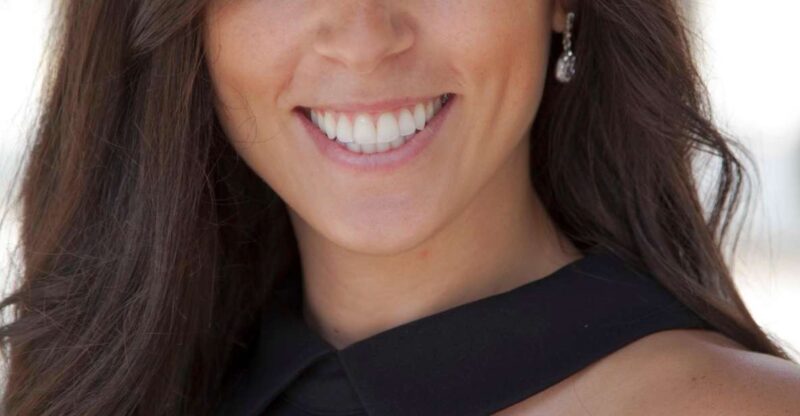 Paris: 1h40min Photoshoot in City Centre - Professional - Who Will Appreciate This Photoshoot the Most?