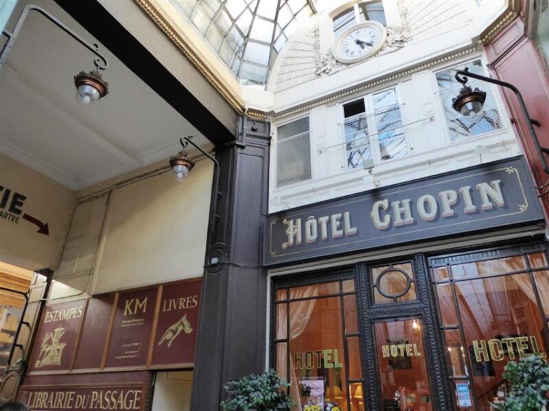 Paris: 2-Hour Passages Private City Tour in German - Discover the Charm of Paris’s Hidden Passages in a Private 2-Hour Tour