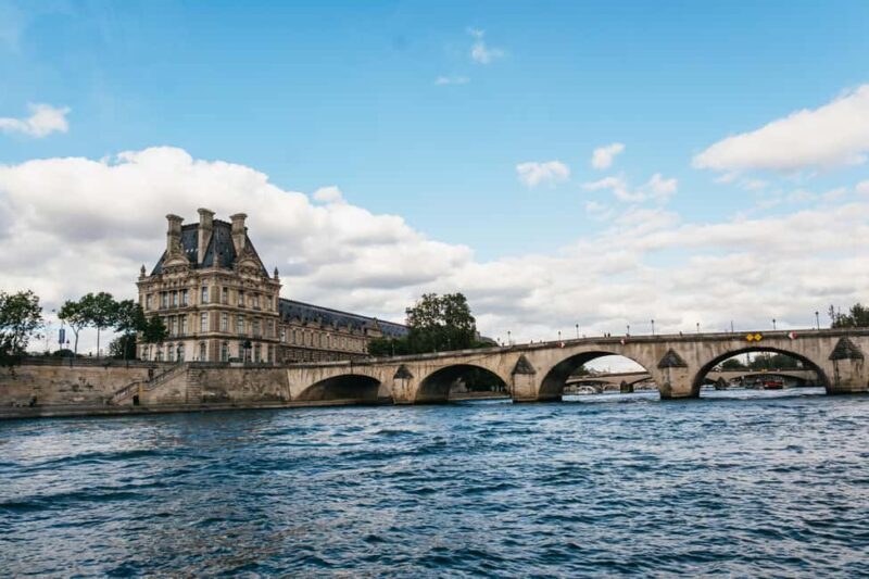 Paris : 3-Course Gourmet Dinner Cruise on Seine River - Value for Money and Overall Experience