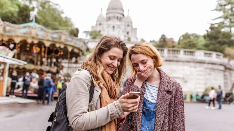 Paris: 3-Hour Private Tour from Champs Élysées to Montmartre - How the Tour Is Customized to Your Interests