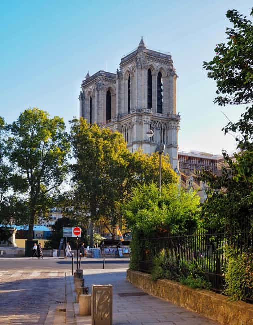 Paris A DayTrip to Remember with Hotel Pickup - Exploring the Latin Quarter and Historic Paris