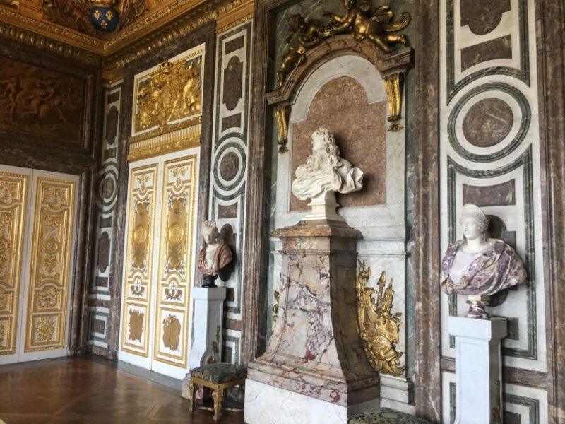 Paris and Versailles Palace: Full day private guided Tour - Enjoy a Guided Tour of Versailles Palace