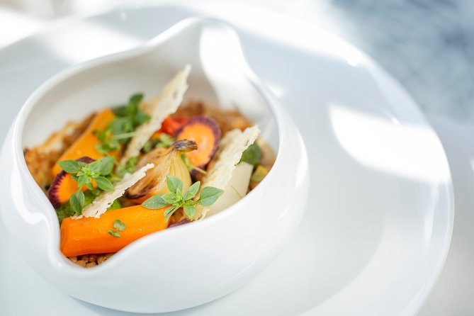 Paris at the First Lodges - Ducasse sur Seine Lunch Cruise - Scenic Landmarks Visible from the Water