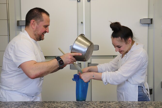 Paris Baking Insider Experience near Notre Dame - The Expert Guide and Friendly Atmosphere