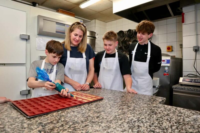 Paris: Baking Insider Experience - Making and Shaping Baguettes and Croissants
