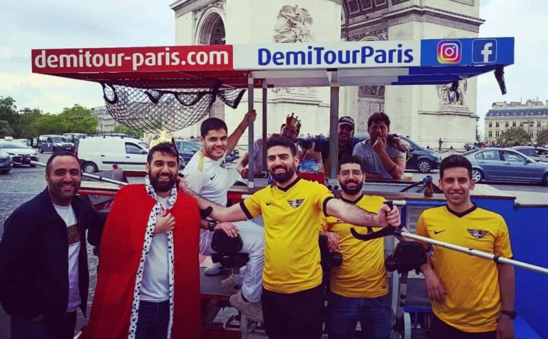 Paris: Beer Bike Bar With Drinks Included - Tour Guides and Group Experience