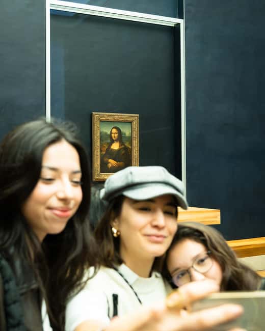 Paris: Best of Louvre Guided Tour With Pre-booked Tickets - Pacing and Group Size for Better Engagement