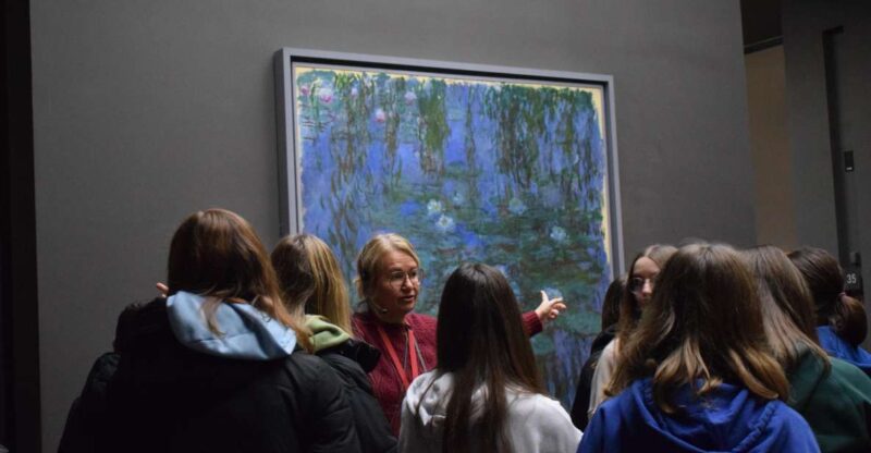 Paris: Best of Orsay Museum Small Group Tour with Tickets - Specific Artworks and Exhibition Highlights