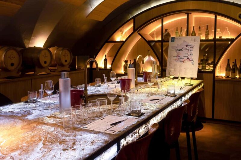 Paris: Blending Workshop in French - Learning the Art of Blending From an Expert