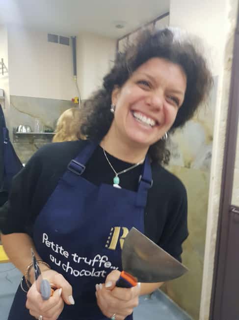 Paris : build your own chocolate bar! - Building Your Own Personalized Chocolate Bars