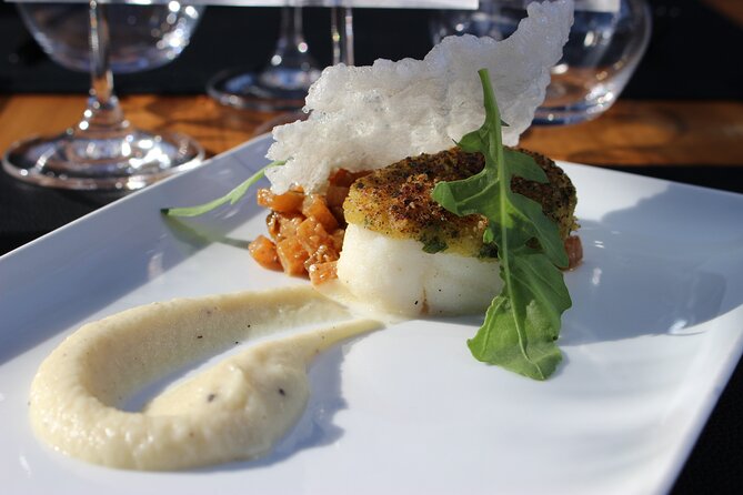 Paris Bustronome Gourmet Sightseeing Dinner on a Panoramic Bus - The Experience for Different Types of Visitors