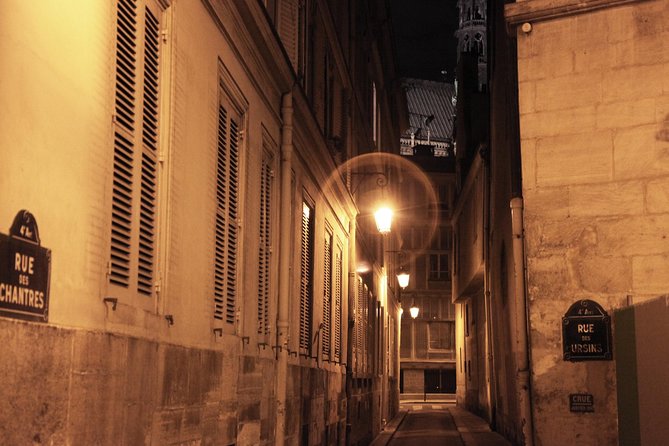 Paris by Night Walking Tour: Ghosts, Mysteries and Legends - The Mysterious Île de la Cité and Its Ancient Roman Roots