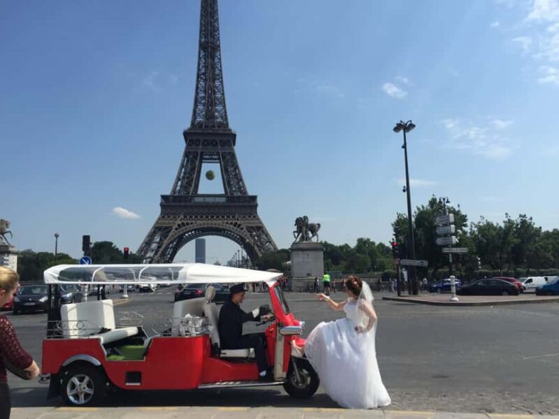Paris by tuk-tuk: 2-hour Private Tour of Iconic City Landmarks - Key Points