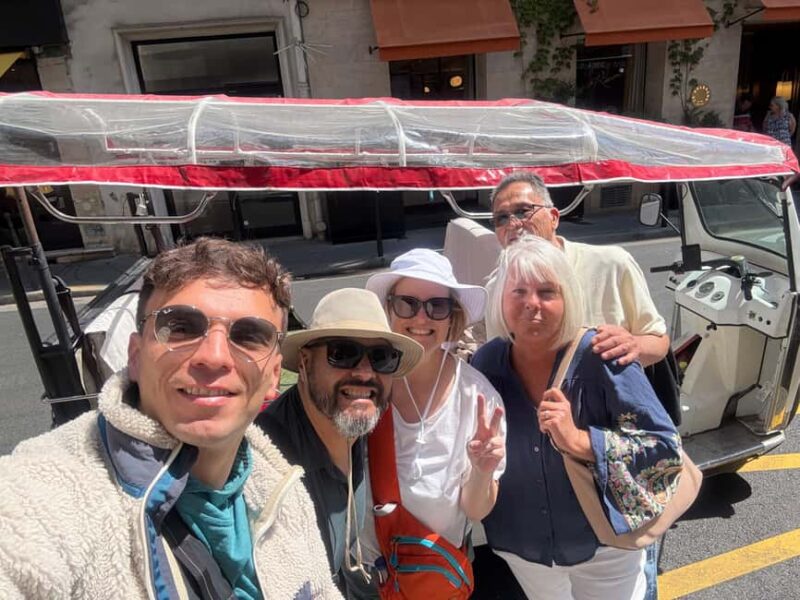Paris by tuk-tuk: 2-hour Private Tour of Iconic City Landmarks - The Advantages of a Private, Open Tuk-Tuk Tour