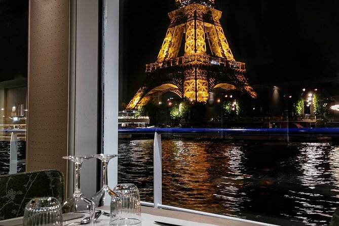 Paris Capitaine Fracasse 3 Course Seine River Dinner Cruise - Who Will Appreciate This Tour?
