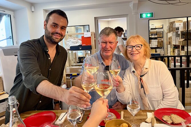 Paris Champagne & Food Tour with Tastings in Saint-Germain - Discovering Église Saint-Sulpice and Its Stories