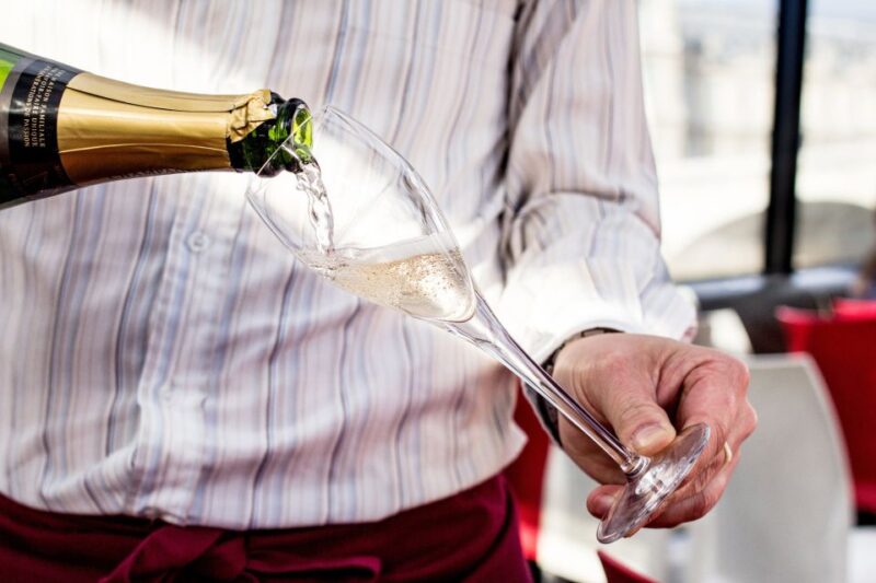 Paris: Champagne Tasting Cruise Departure from Eiffel Tower - Practical Tips for a Smooth Experience