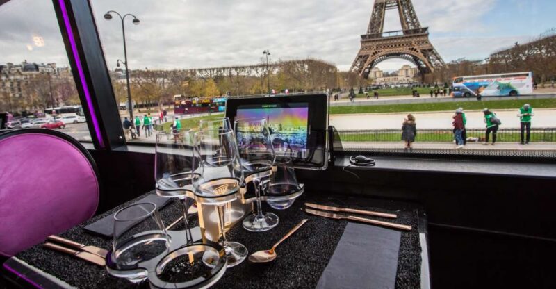 Paris: Champs Elysées Bus Toqué w/Lunch & Glass of Champagne - Experience an Exclusive Parisian Meal on the Bus Toqué