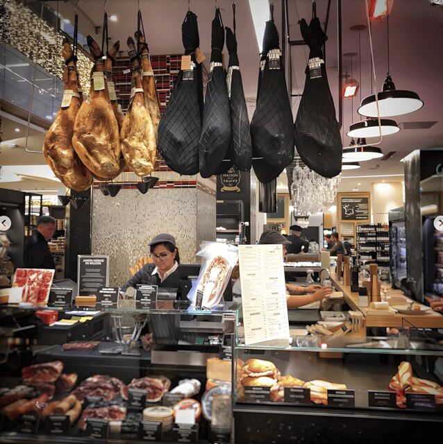 Paris: Cheese & Wine Tasting Tour with a Private Chef - Practical Tips and Accessibility Features