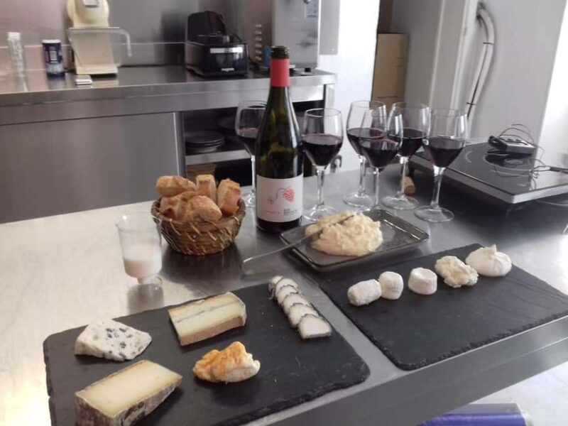 Paris: Cheesemaking Workshop - The Tasting Experience with French Wine