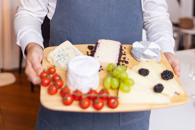 Paris Cheeses and Wines Tour de France with Tasty Games - Who Will Love This Tour?