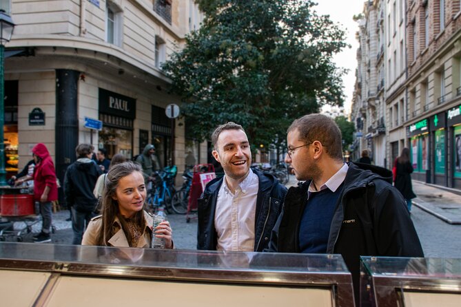 Paris Christmas Food Tour with a Local Guide, and Seasonal Treats - Explore Saint Germain des Pres and Mulled Wine