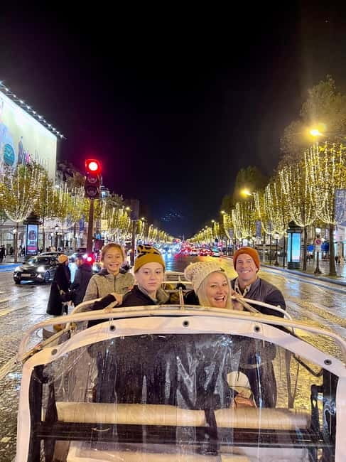 Paris: Christmas Lights Tuk Tuk Tour - Enjoy the Festive Window Displays and Street Decorations