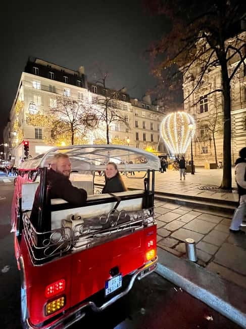 Paris: Christmas Lights Tuk Tuk Tour - The Comfort and Practicalities of the Tour
